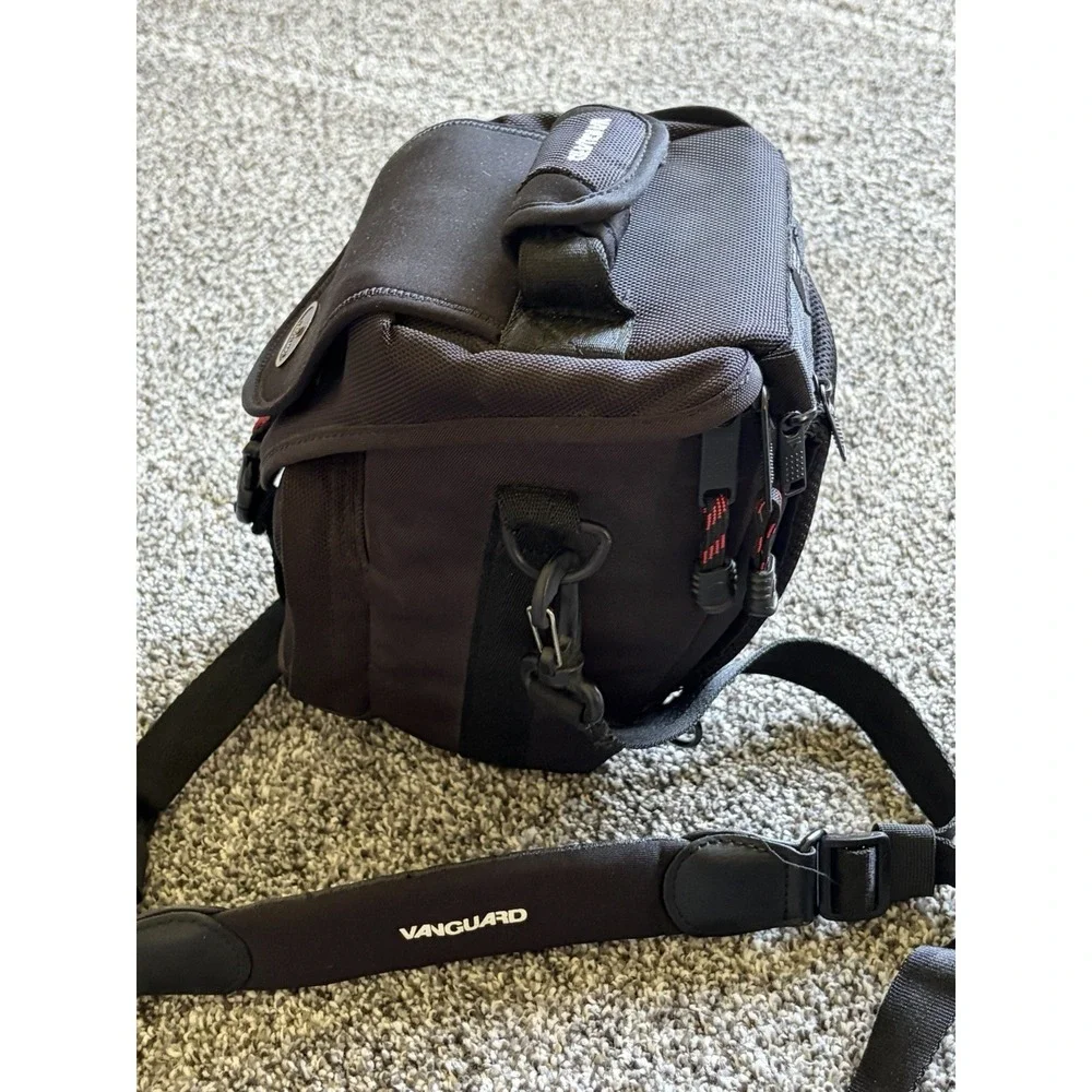 Vanguard Oregon 15Z Holster Camera Bag Case Black DSLR Mirrorless Shoulder Strap